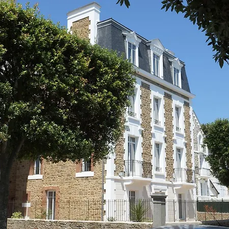 Des Thermes Aparthotel